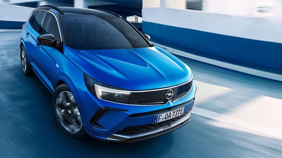 Yenilik ve Güç Bir Arada: Opel SUV Grandland İncelemesi