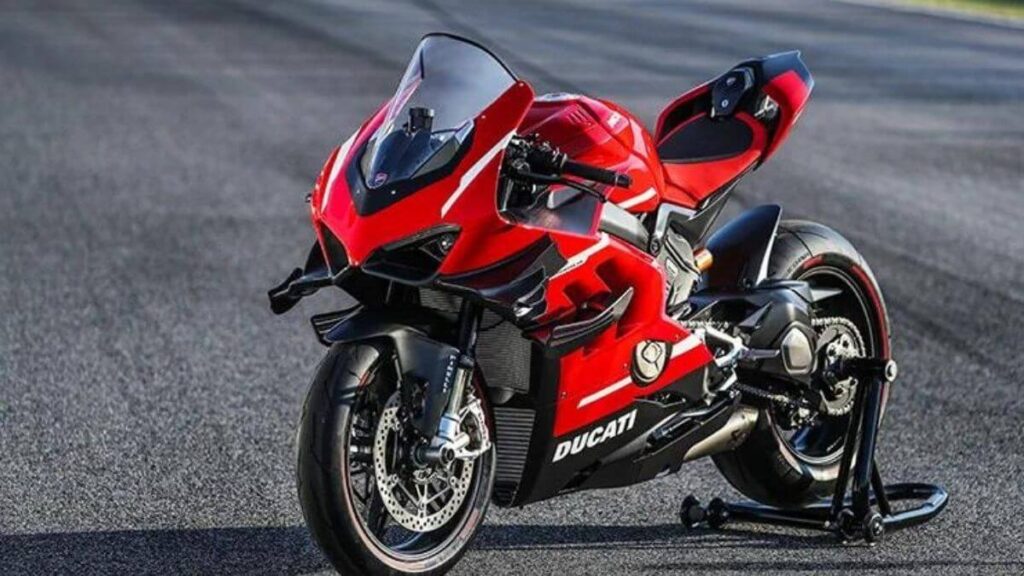 Dünyanın En Hızlı Motorları: 20 Harika Model - Ducati Superleggera V4 - 190 mph